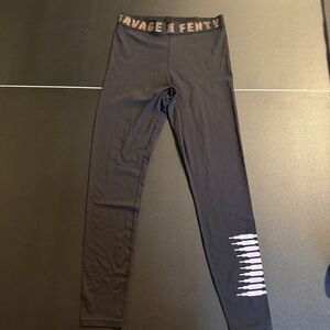 Savage X Fenty by Rihanna Forever Savage Black Leggings Rose Gold Logo Large NWT